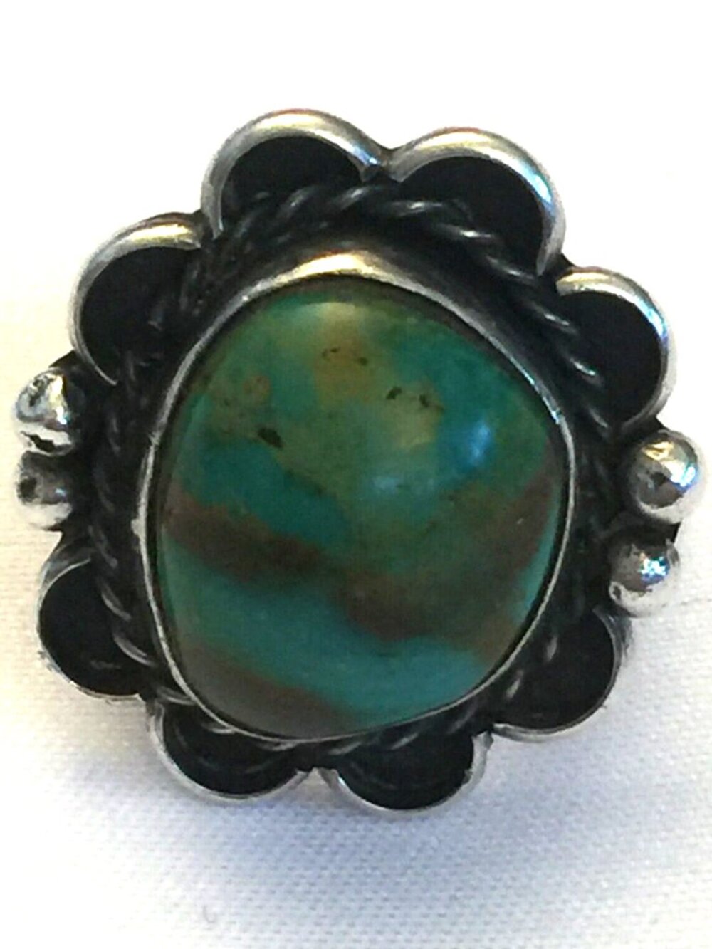 VINTAGE NAVAJO HANDMADE STERLING SILVER TURQUOISE NATIVE AMERICAN RING SIZE 5.5 - Picture 2 of 16